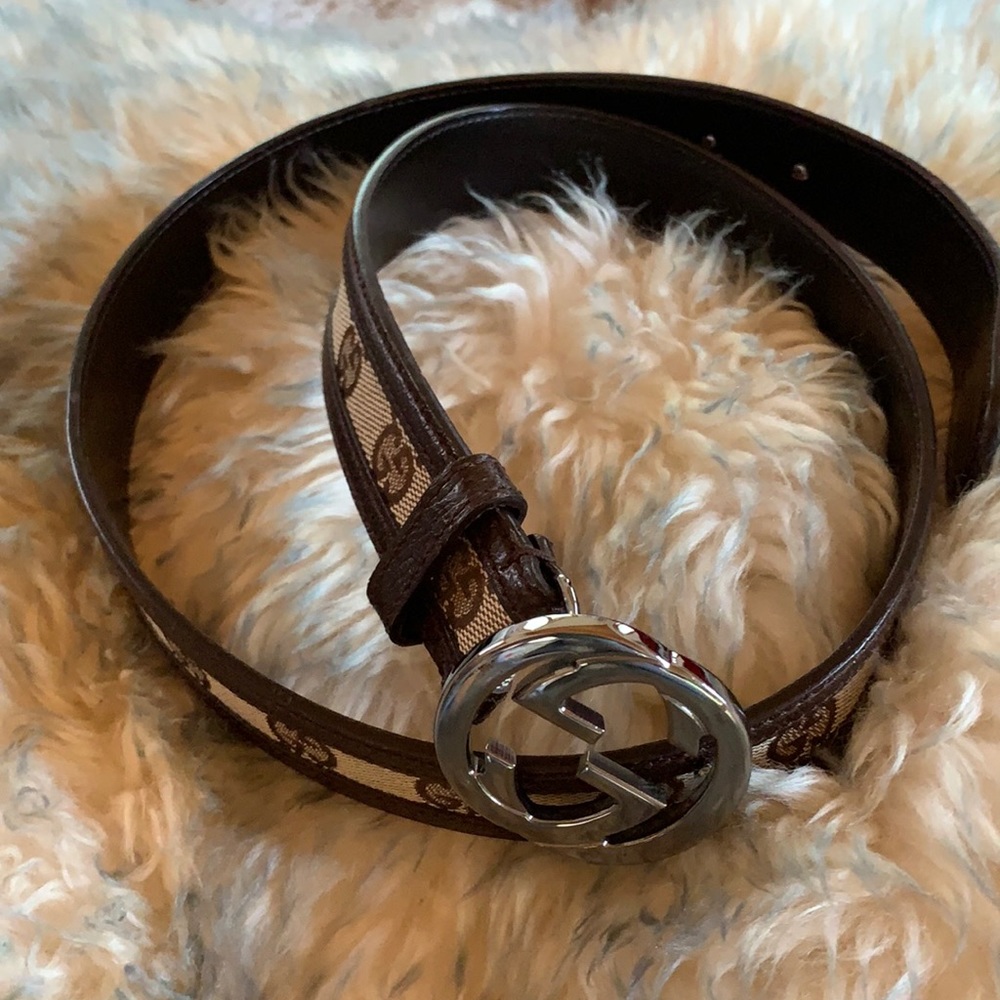 Gucci belt